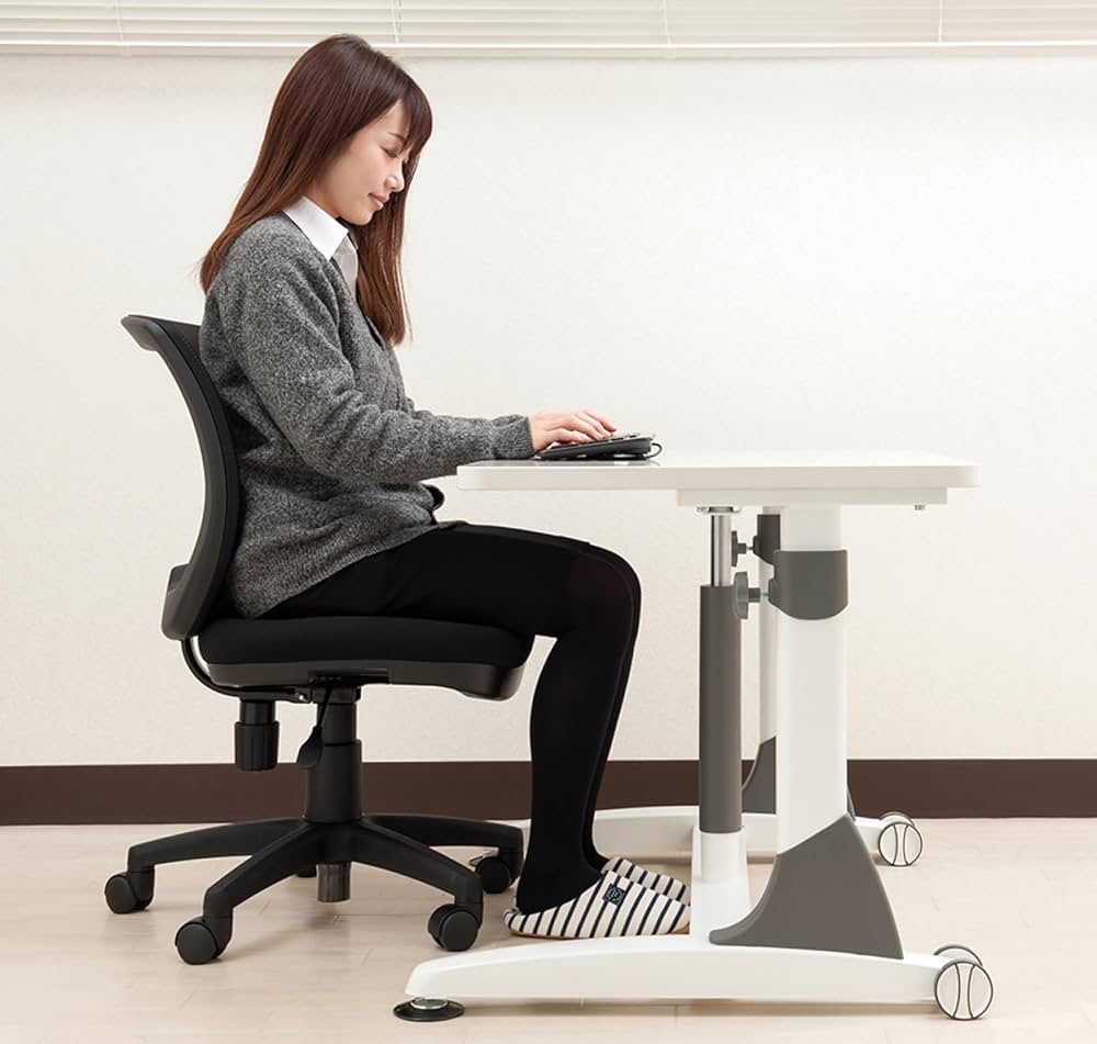 Amazon.co.jp: 創造区 低い机小型昇降デスク 天板90×60cm LDCLi-W90 Amazon.co.jp: 創造区 低い机小型昇降デスク 天板90×60cm LDCLi-W90